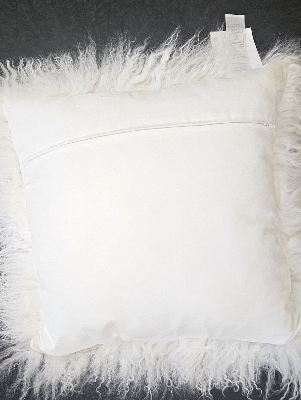 Mongolian Sheep Real Plush White Fur Decorative Pillow 16" New Pair +Two Inserts - Picture 3 of 5